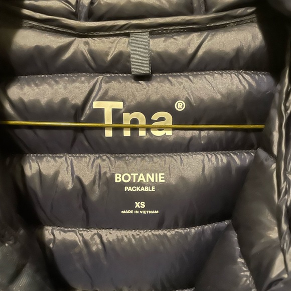 Aritzia Jacket - Picture 2 of 3